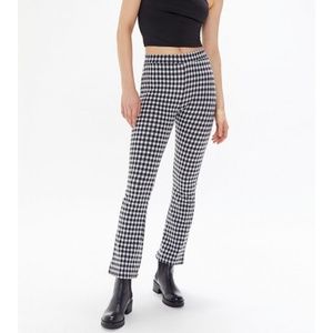 UO Casey Kick Flare Checkered Pant
